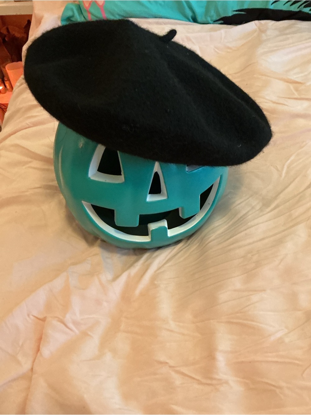 Black Felt Beret Hat